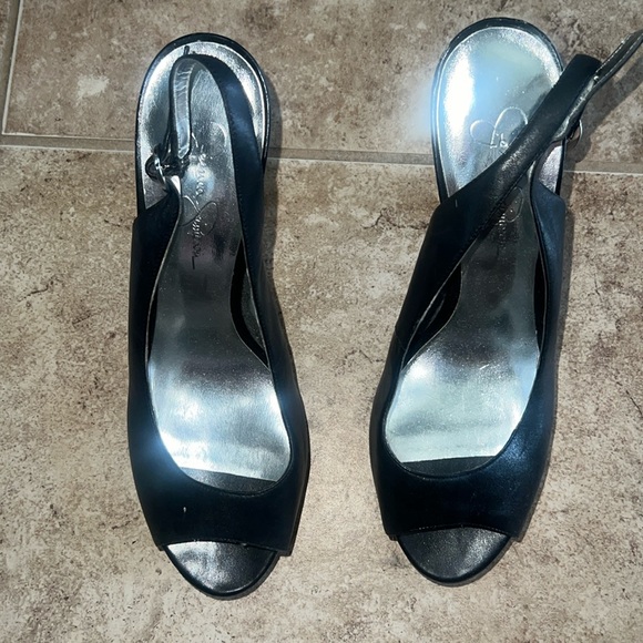 jessica simpson heels 8 1/2 - Picture 1 of 2